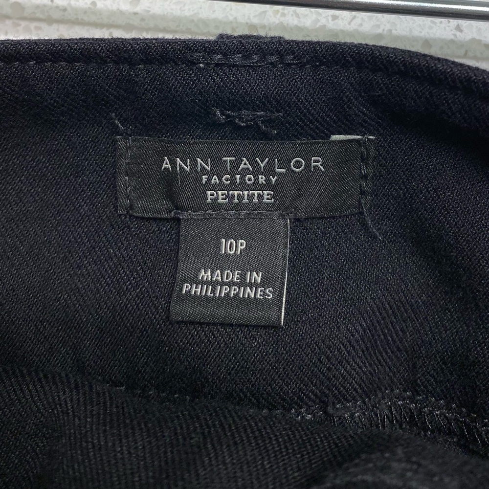 EUC Ann Taylor Factory Petite black wide leg  pants, size 10 Petite - Picture 7 of 7